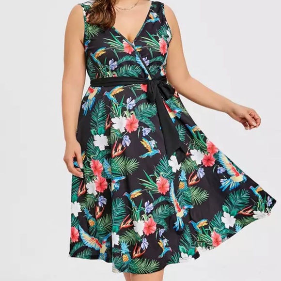 Dresses & Skirts - Rainforest Romance Midi Dress Faux Wrap 22/24 Plus